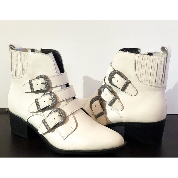 STEVE MADDEN BARK BUCKLE ANKLE BOOTIES SZ 8.5 - Picture 1 of 6